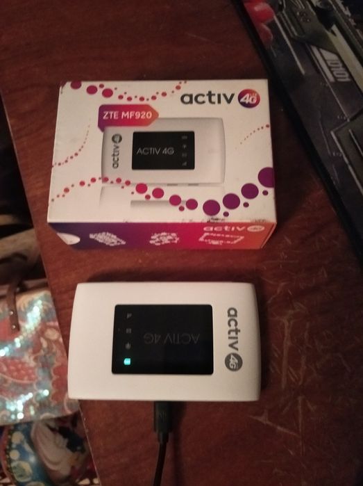 Продам карманный выйфай роутер в отличном состоянии!
