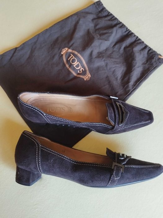 Tods велурени мокасини на нисък ток 38