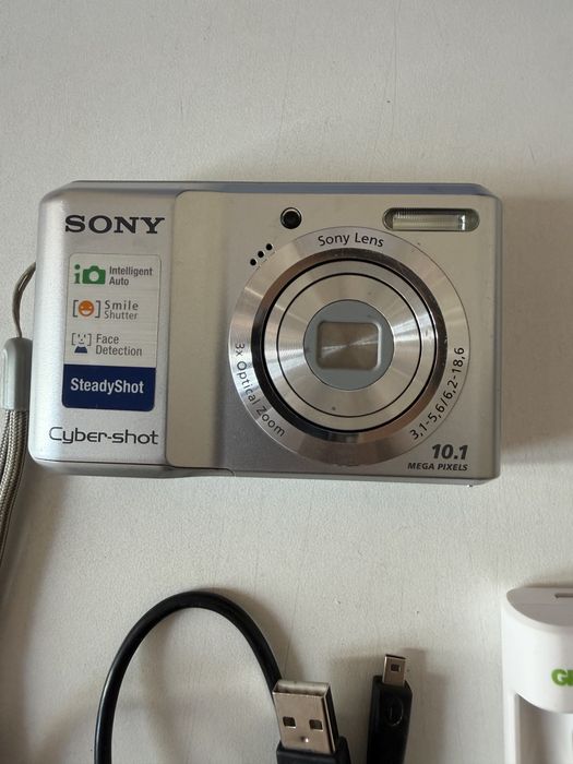 Sony cybershot dsc-s1900