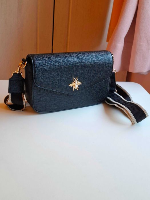 Нова дамска чанта