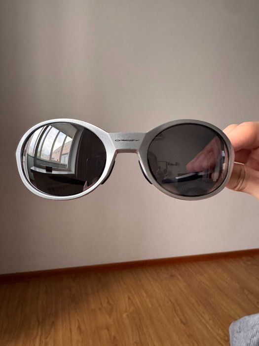 Oakley Custom Eye Jacket™ Redux