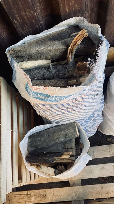 Дрова в мешках сухие