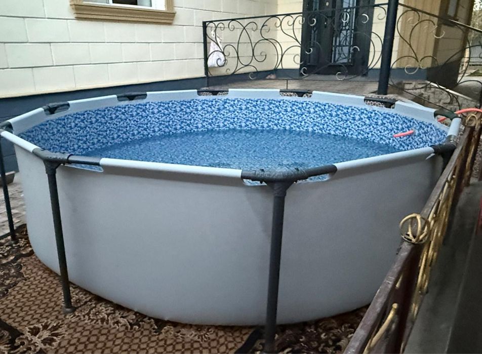 Продается бассейн