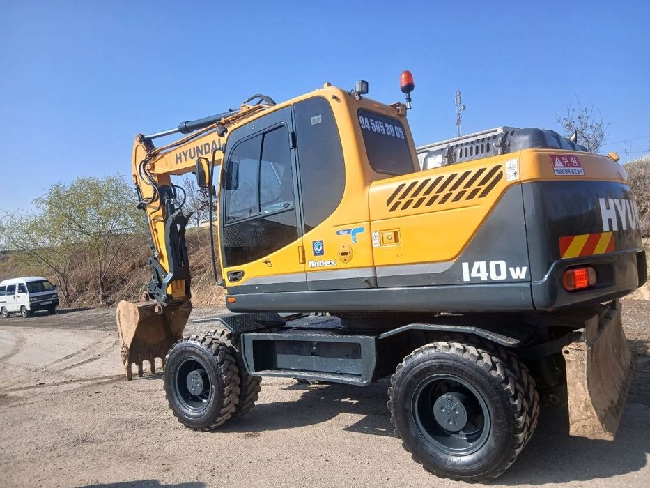 Hyundai Ekskvator w 140