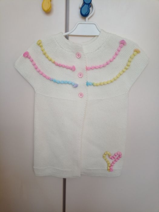 Vând rochiță de școală