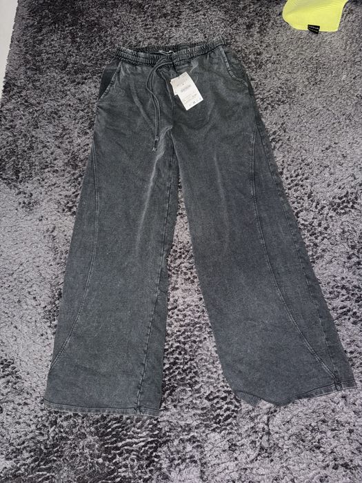 НОВ Коплект на марката Zara