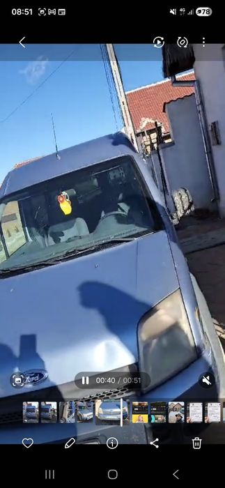 Vând  ford turneo conect
