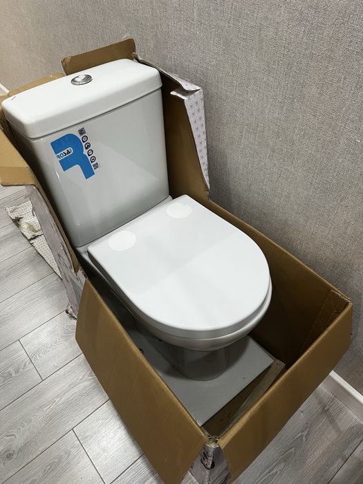 Продам унитаз в отличном состоянии