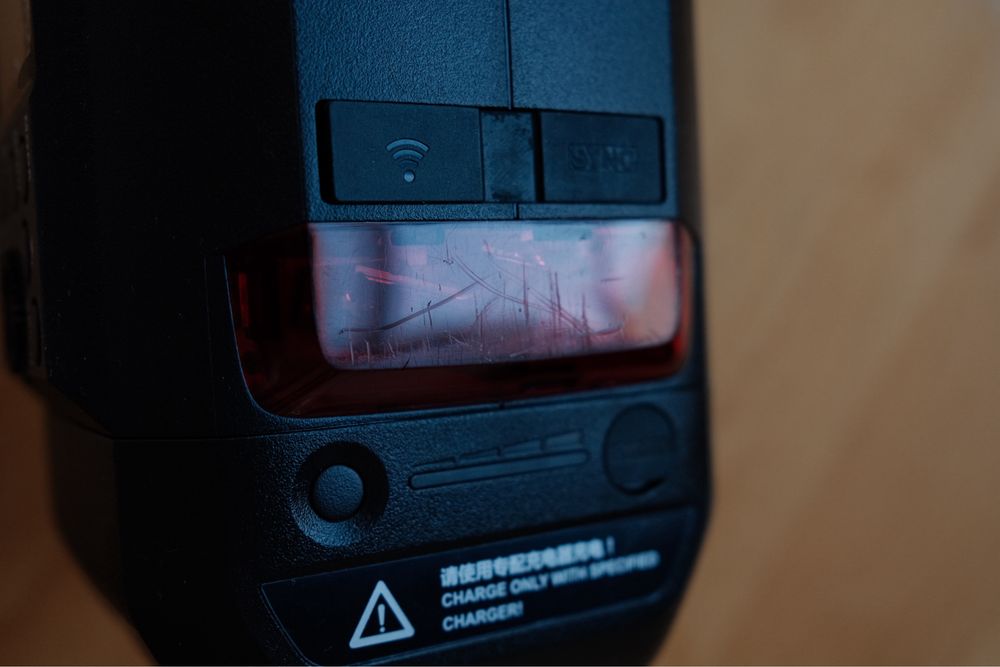 Godox AD600BM – 600 Ws батерийна светкавица, почти нова