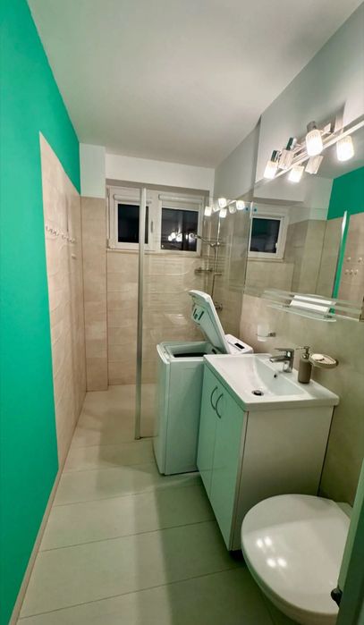 Proprietar, ultracentral, renovat, mobilat, utilat, centrală, parcare