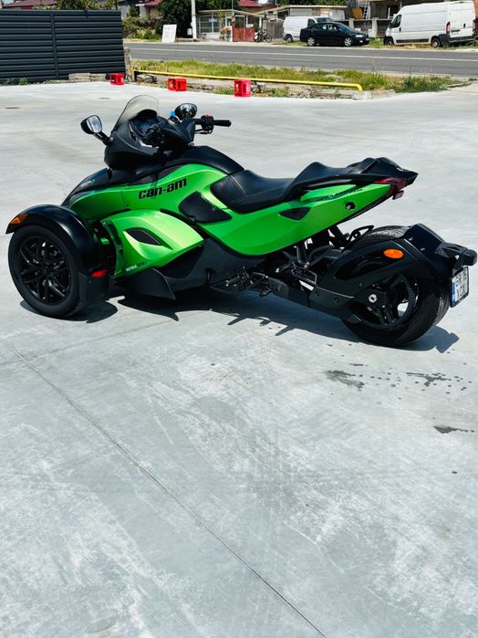 Can-am Spyder  impecabil 0785717657