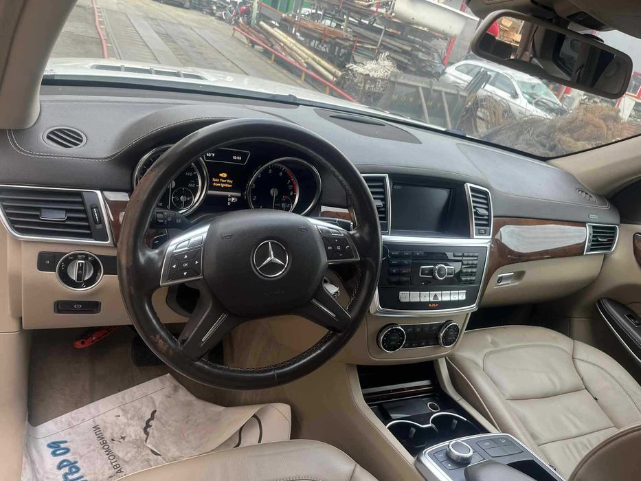 Mercedes GL 550 / Мерцедес ГЛ 550 4. 6 435 кс бензин 2014г.