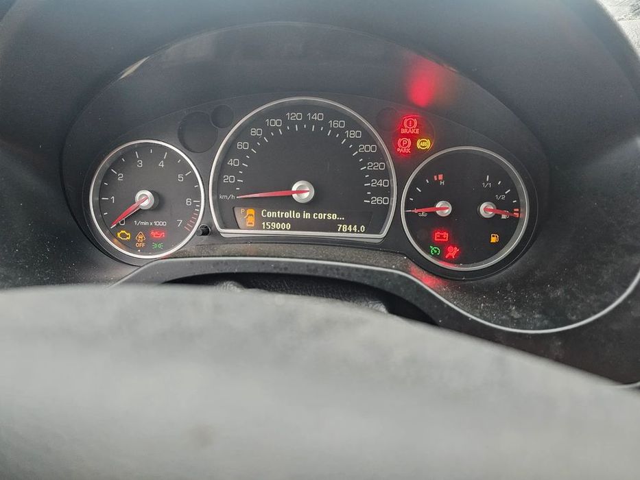 dezmembrez cadillac bls 2000 benzina an 2008