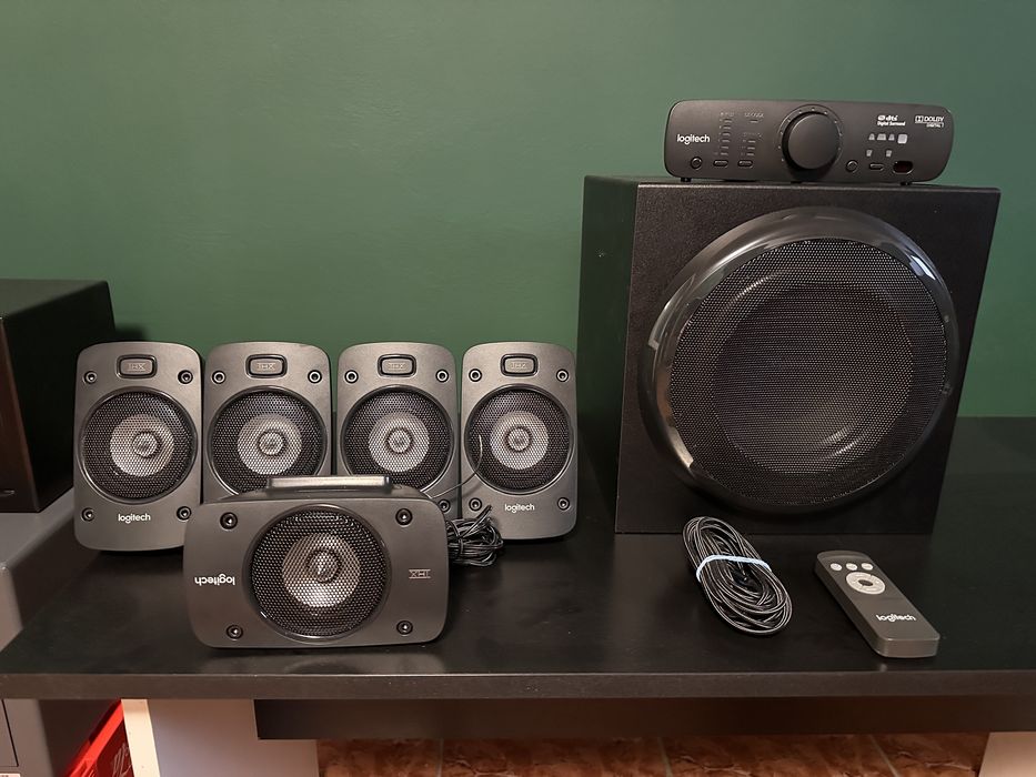 Boxe Logitech 5.1 Z906, 500W RMS