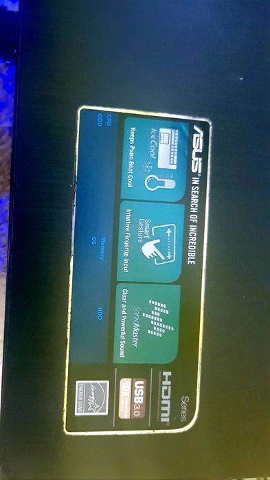 Лаптоп Asus, като нов