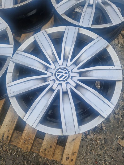 Jante 5x112 R17 originale vw Jante Oțel cu capace