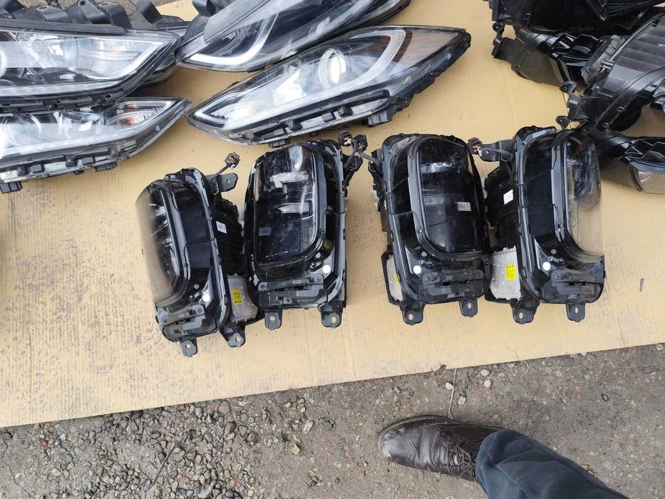 Фара передняя HYUNDAI  GRANDEUR '22- Хендай Грандеур 20