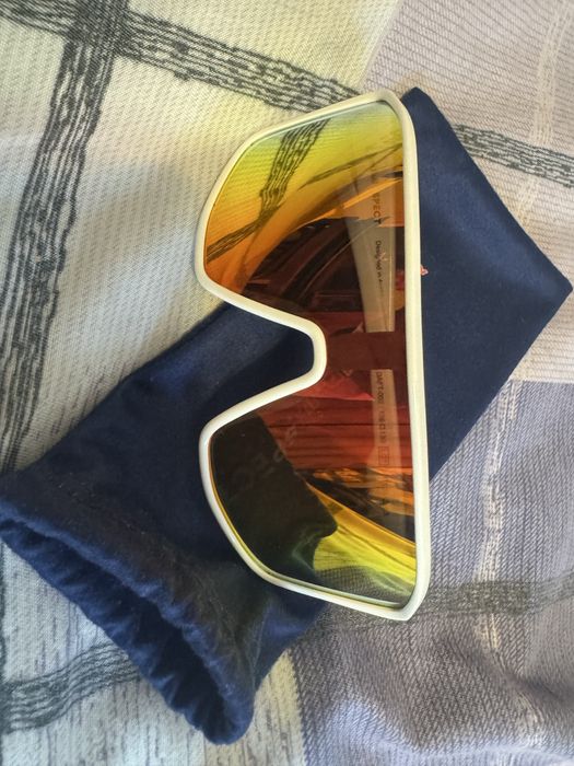 Ochelari de Soare Redbull specs