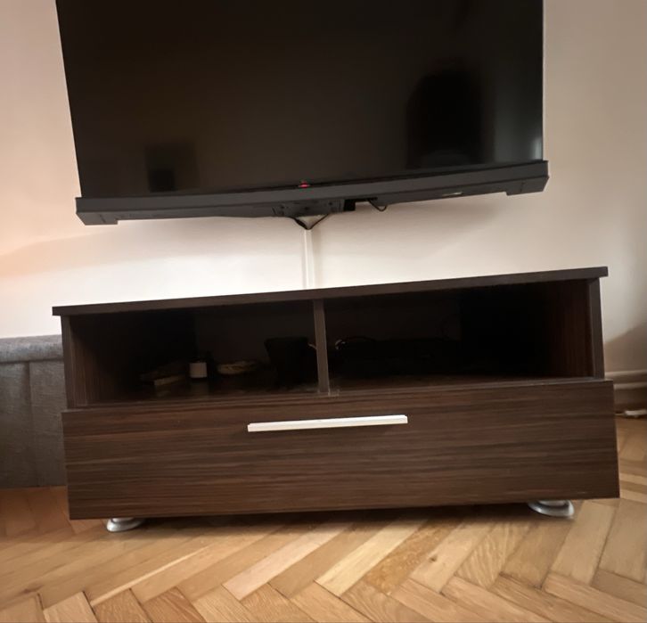 Mobilă living completă – modernă, stare foarte bună