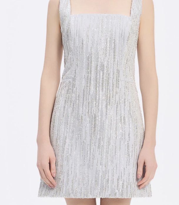 Официална  рокля