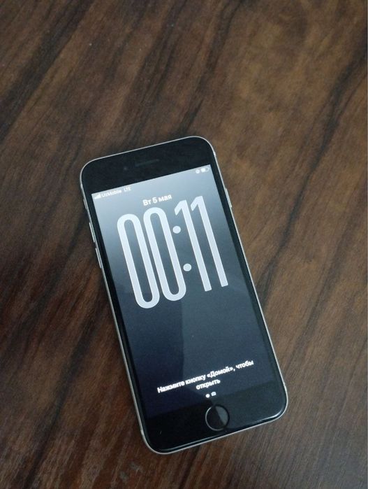 iphone SE 128gb sotiladi