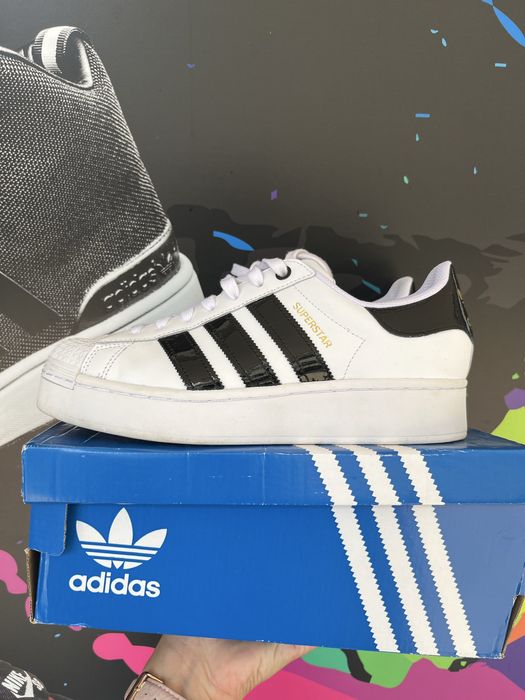 Adidas Superstar bold номер 40
