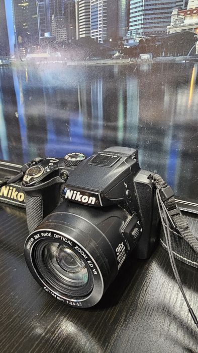 Cameră foto NIKON P500