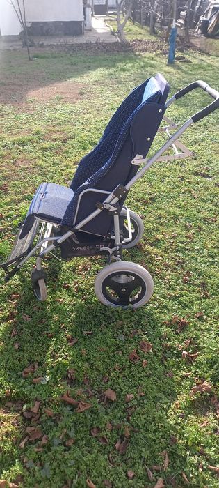 Детска Инвалидна количка