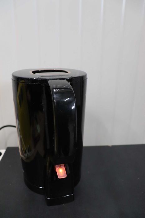 Чайник Emerio WK-125130, 1,7 литра, 2200 вата, без BPA