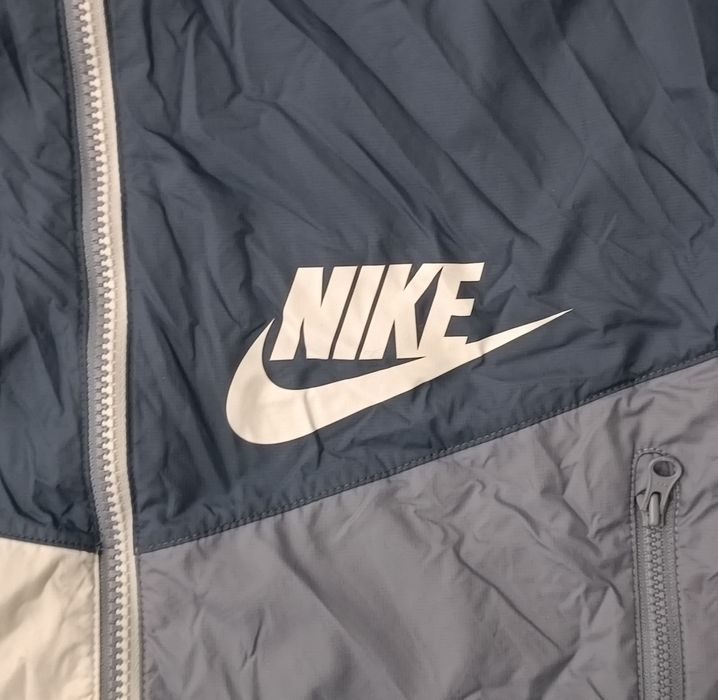 Nike NSW Windrunner Jacket оригинално яке ръст 158-170см Найк ветровка