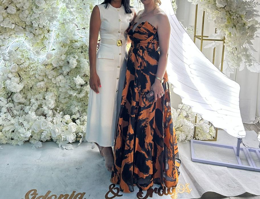 Rochie magazin Hellen din Unirii Bucuresti