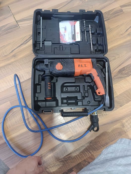 Продам перфоратор Pit
