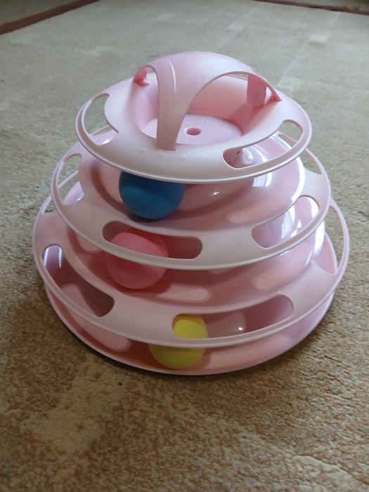 Играчки за котки