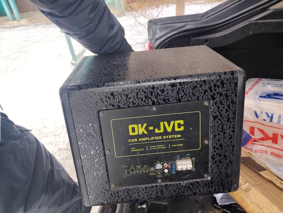 Продам рабочий сабвуфер