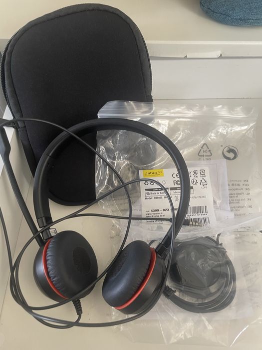Наушники jabra.