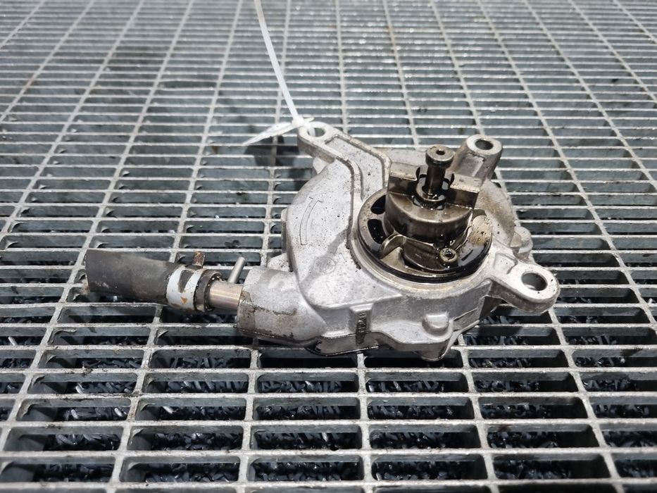 Pompa vacuum Toyota Rav 4 IV 2.0 Diesel - (1492)