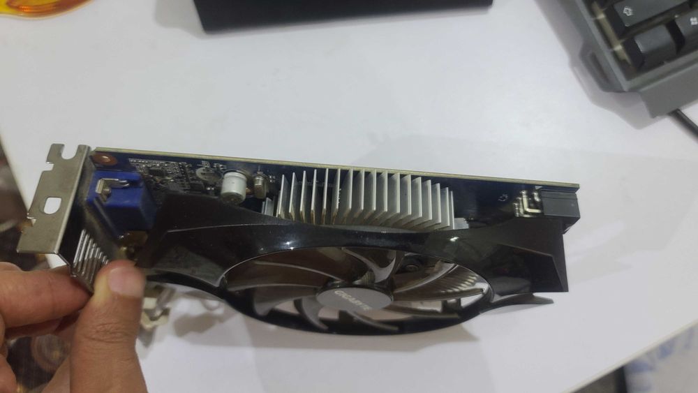 Gigabyte Nvidia Geforce GTX 650 TI 6pin lik 1 GB