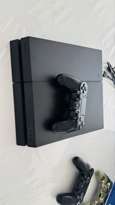 PlayStation 4 slim 1 tb