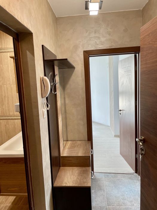 Дава се под наем Тристаен апартамент в София, Люлин 3 - 86 кв.м за 488.58 € - Снимка #7