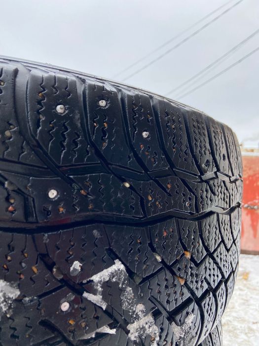 Продам зимнюю резину