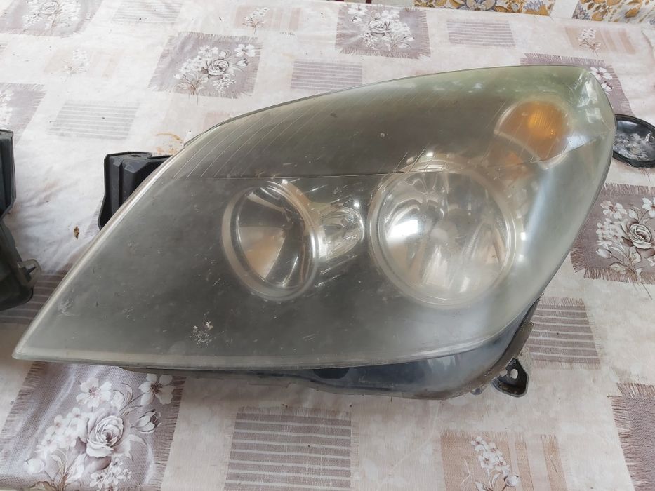 Полиране на фарове