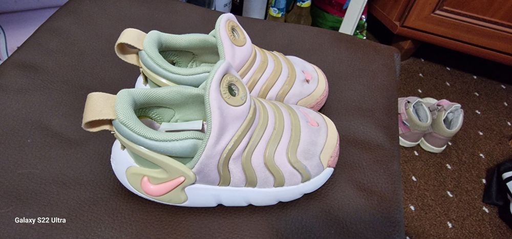 Adidasi/Tenisi/sandalute piele de vara fetite, NIKE, BACHE, marimea 23