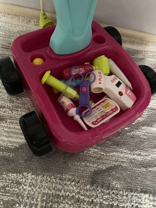 Пррдам каталку доктора детская