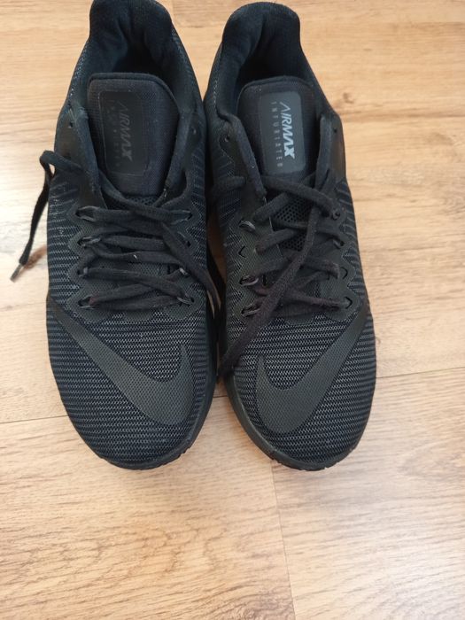 Оригинални маратонки