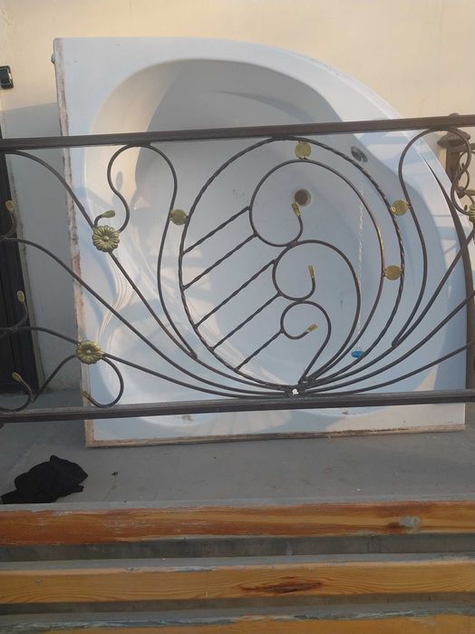 Ванна угловая б/у