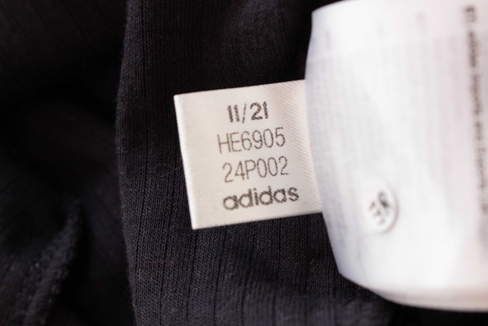 Adidas оригинална поло блуза черна рипсена материя кроп топ S