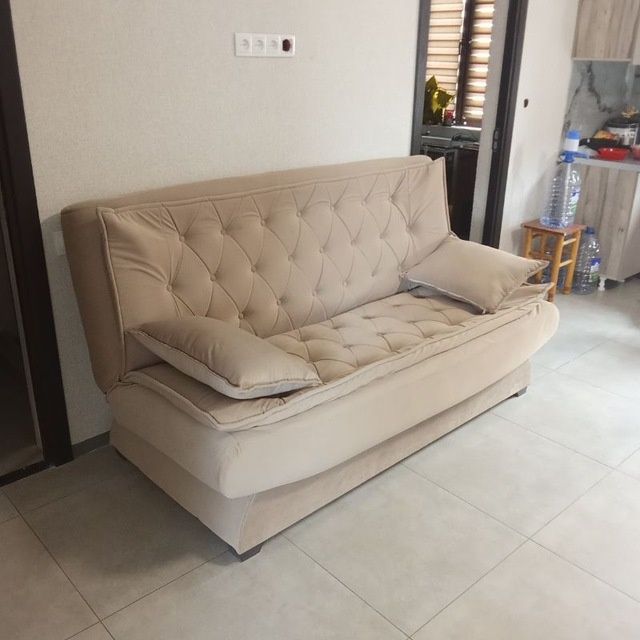 Аккуратная реставрация мягкой мебели