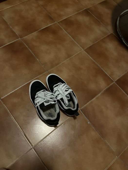 Vans knu skool marimea 39