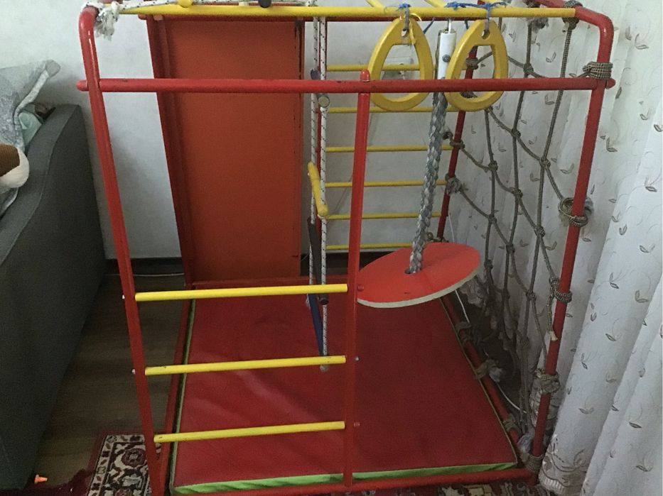Продаю детский спортивный коплекс