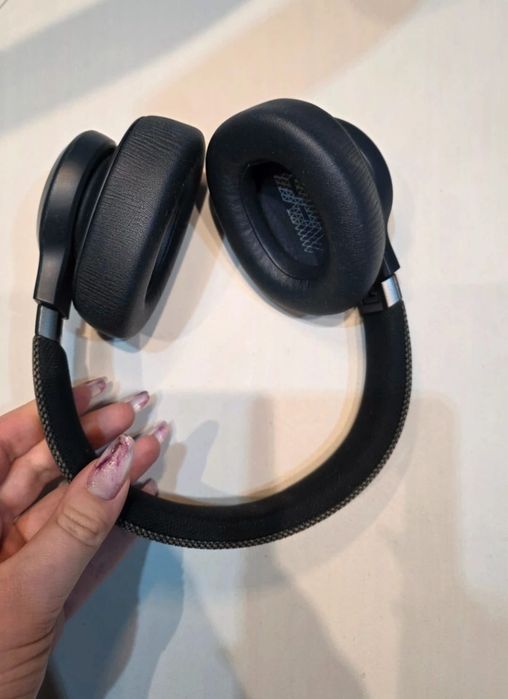 Casti JBL 650BTNC